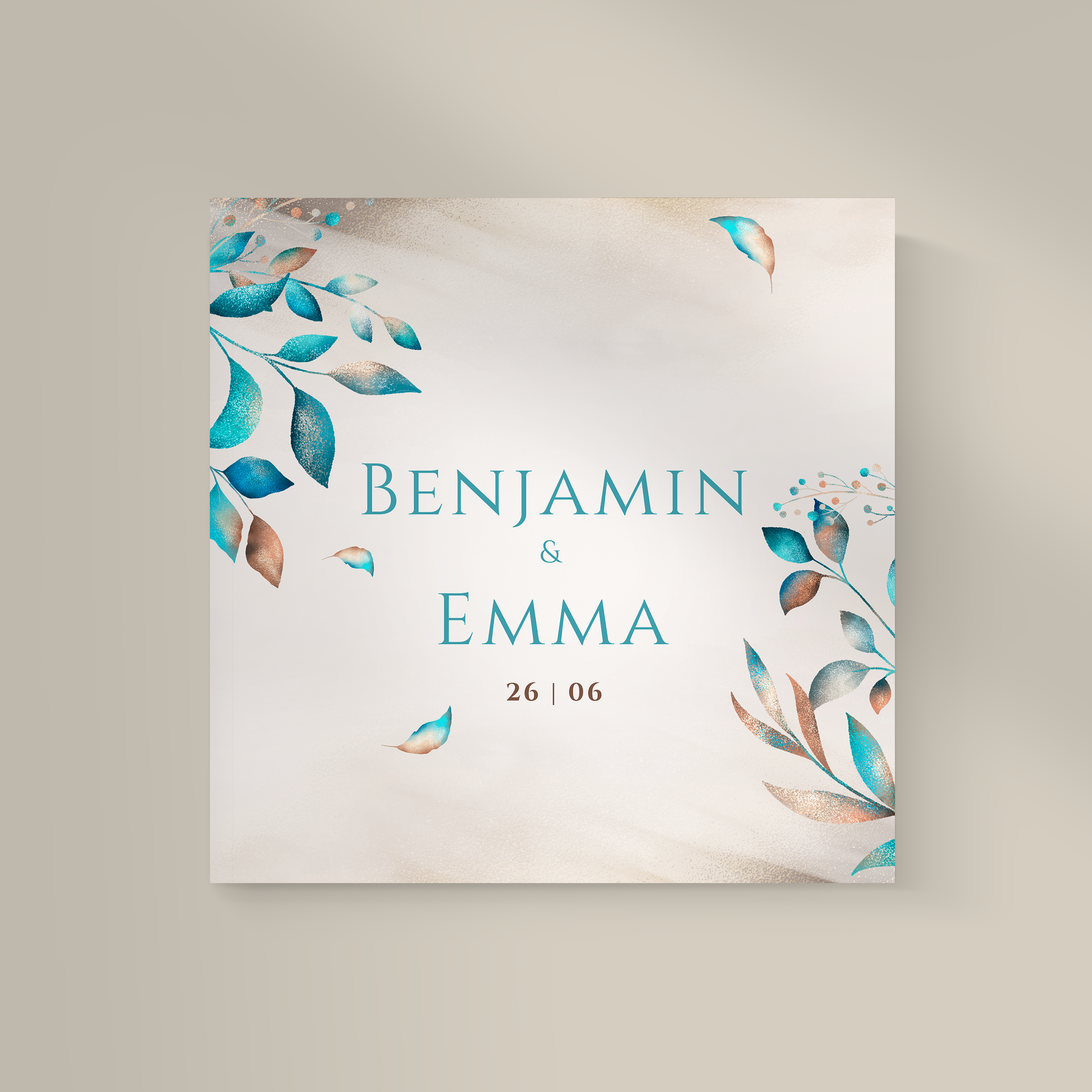 Turquoise - Pensée comme une composition mesurée, cette invitation associe une dominante chromatique expressive à une typographie équilibrée. L’ensemble met vos mots en valeur dans un cadre contemporain. Nos illustrateurs ont privilégié la précision et la sobriété pour préserver l’émotion du message. Vous nous confiez votre texte ; nous le composons avec exactitude, ajustons les nuances et ajoutons un logo discret si besoin. Diffusée uniquement en version digitale, elle atteint vos destinataires sans délai. Chaque détail – rythme, proportions, marges – contribue à la lisibilité et à l’harmonie générale. Une correspondance premium, simple et élégante, faite pour accompagner vos annonces importantes.