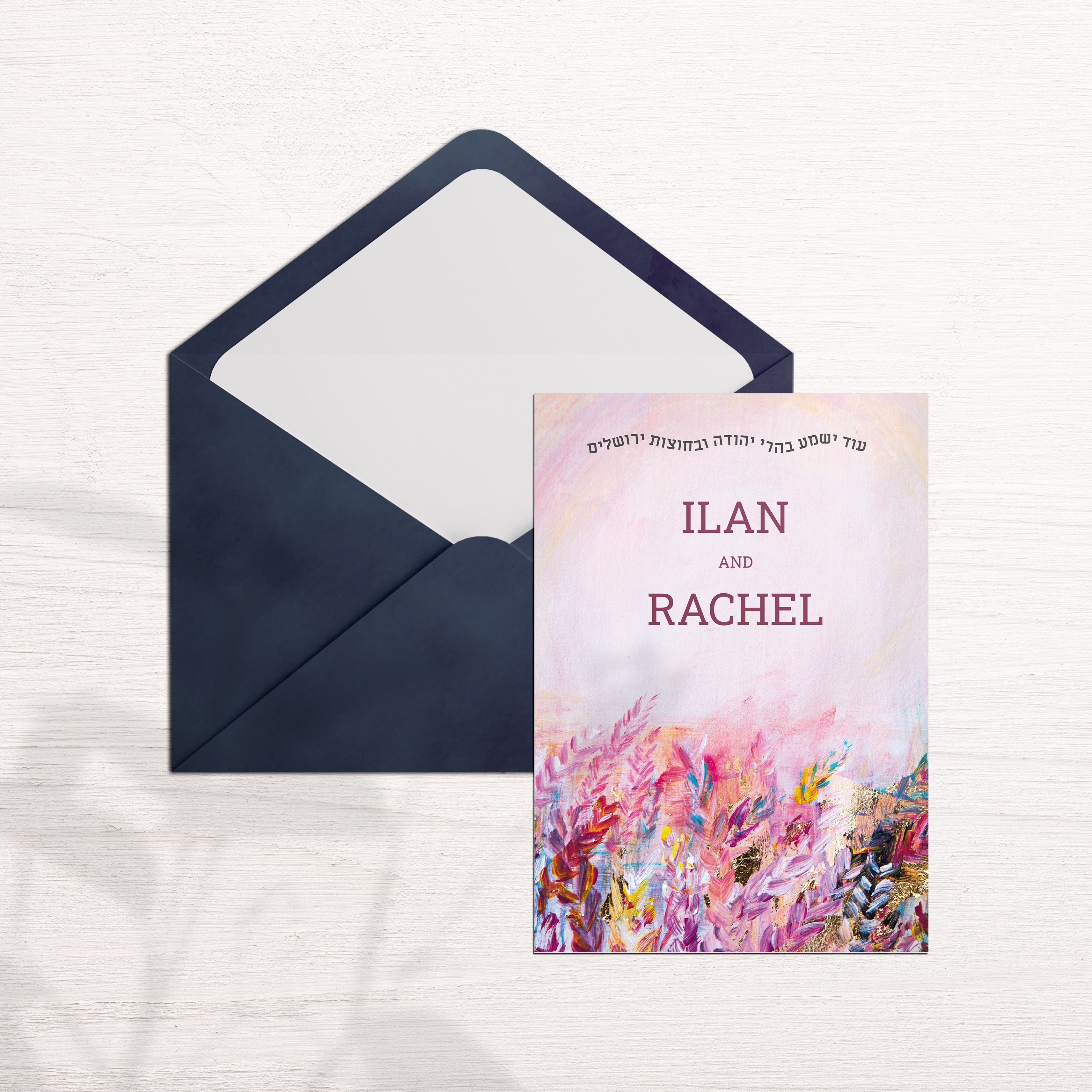 Colored Wheat - Le modèle illustre une sobriété lumineuse : couleur dominante claire, marges régulières, typographie nette. Nos illustrateurs ont conçu une invitation premium qui valorise équilibre et clarté. Nous assurons la personnalisation complète : vous nous confiez le texte, nous l’intégrons, ajustons les nuances et ajoutons un logo discret. Diffusée exclusivement en numérique, elle atteint vos invités immédiatement. Chaque élément – proportions, contrastes, alignements – a été calibré pour préserver fluidité et élégance. Une correspondance contemporaine, fiable et raffinée.